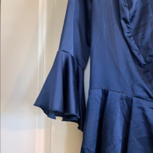 Small Navy Blue Short Romper w/ Back Zip - Picture 3 of 9